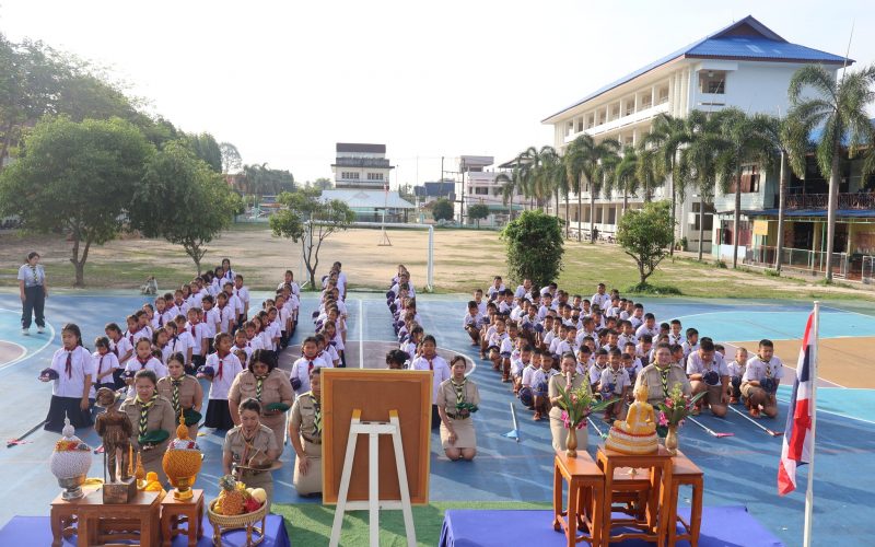 โรงเรียนชุมชนวัดสุวรรณรังสรรค์จัดกิจกรรมค่ายลูกเสือ–เนตรนารี (สำรอง) เสริมสร้างวินัยและความสามัคคี