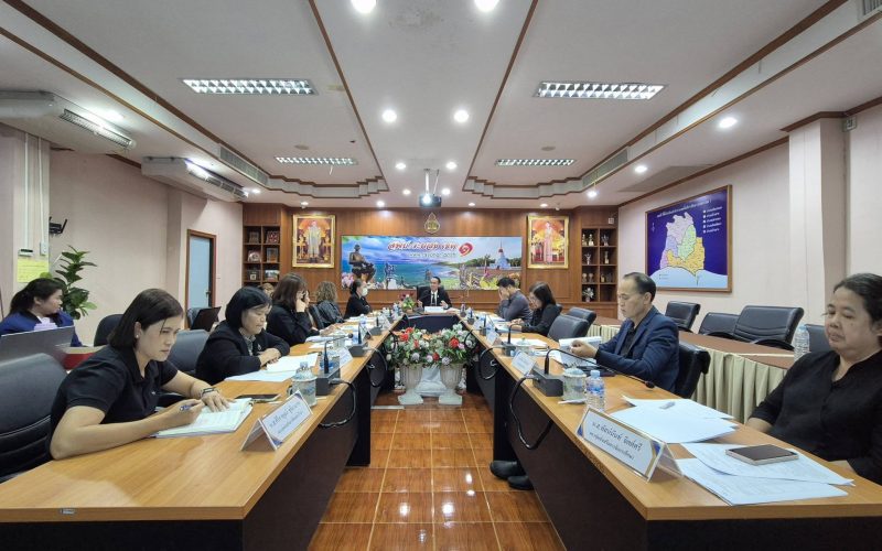 สพป.ระยอง เขต 1 รับชม “พฤหัสเช้า ข่าว สพฐ.” ครั้งที่ 16/2569 พร้อมประชุมผู้บริหารการศึกษา ครั้งที่ 13/2569  ขับเคลื่อนนโยบายสู่การปฏิบัติ