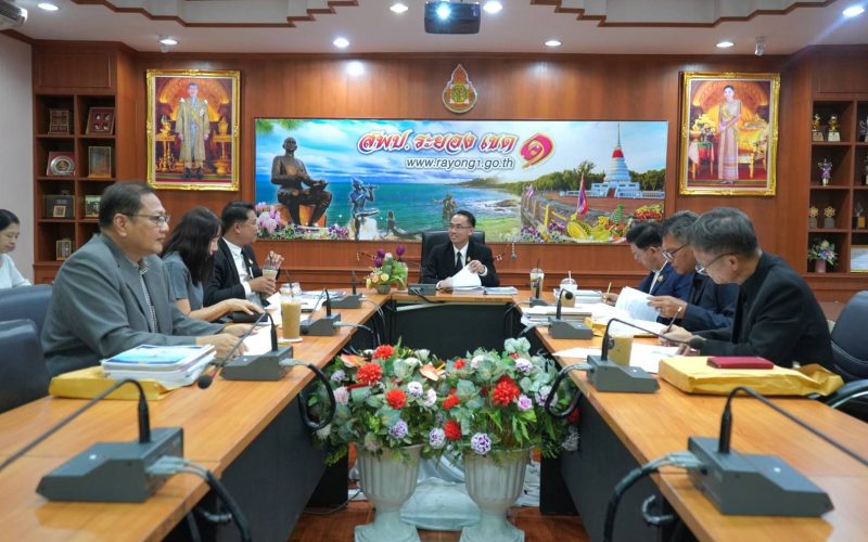 สพป.ระยอง เขต 1 ประชุมคณะกรรมการกลั่นกรองการย้ายรองผู้อำนวยการสถานศึกษา ครั้งที่ 1/2569